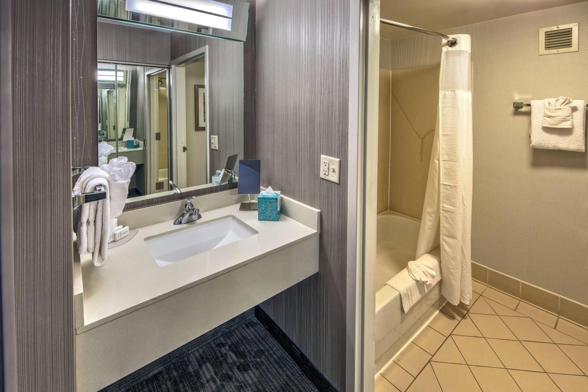 Courtyard By Marriott Springfield Otel Dış mekan fotoğraf