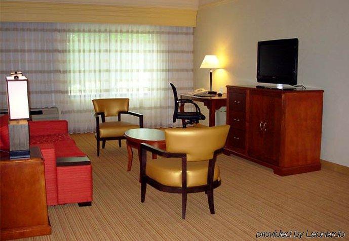 Courtyard By Marriott Springfield Otel Oda fotoğraf